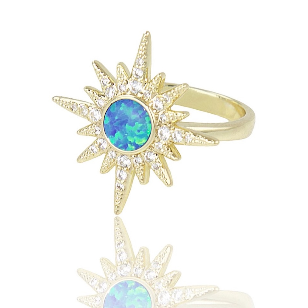 Star ring in blue opaline, crystals and gold metal